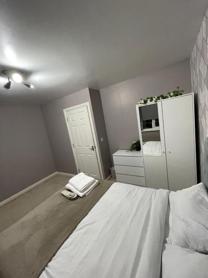 Hensh Homes St Helens  Экстерьер фото